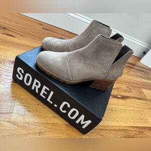 NIB Sorel Cate Cutout Suede Boot Booties 8.5 39.5 Ash Brown Camel Tan Block Heel